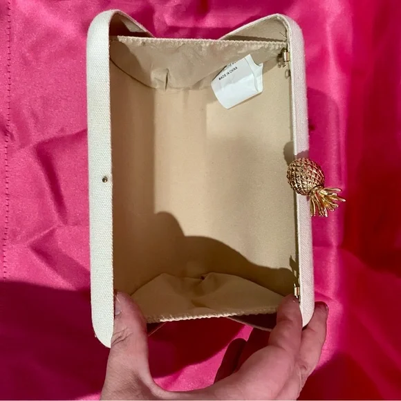 Multicolor Embroidered Clutch - Picture 4 of 4